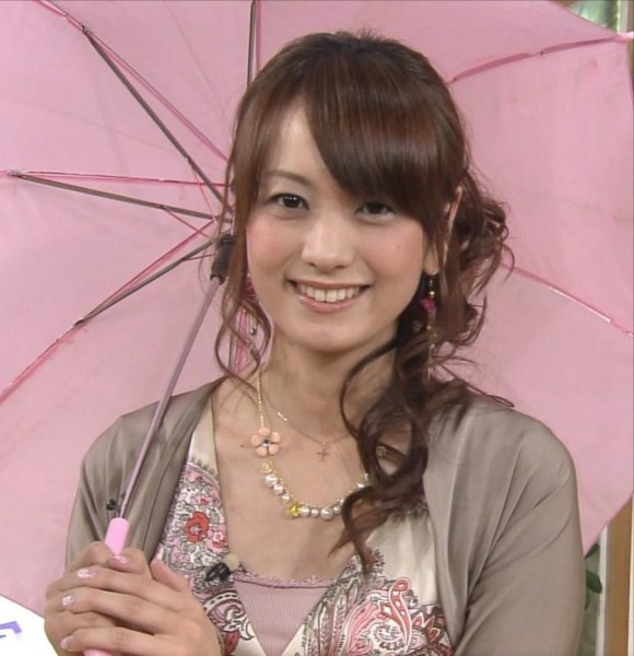 脊山麻理子　女子アナウンサーのエロいグラビア画像まとめ 2