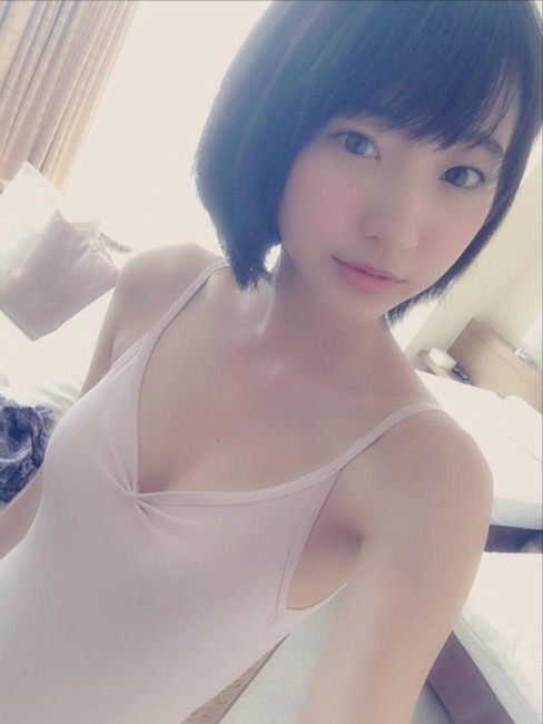 武田玲奈　モデルのエロいグラビア画像 3
