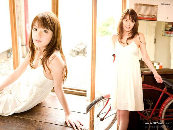 三浦奈保子 東大出身 美人気象予報士の巨乳がエロい画像まとめ35枚 14
