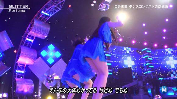 MステでPerfumeの生足がエロいキャプ画像30枚 9