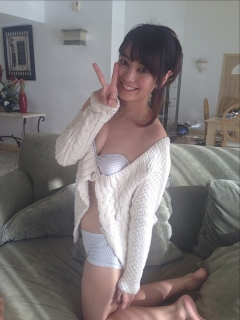 脊山麻理子　女子アナウンサーのエロいグラビア画像まとめ 13