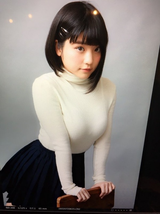 【エロ画像】Gカップおっぱいで大人気の和地つかさちゃんがソフマップ 19