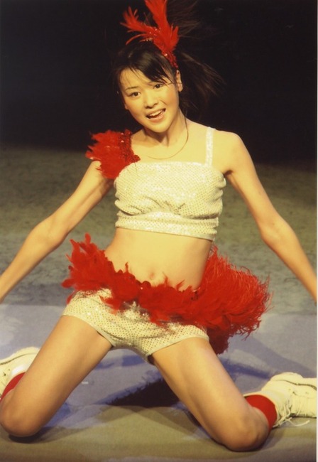 ハロプロ 矢島舞美(18)のパンチラがエロい画像40枚 14