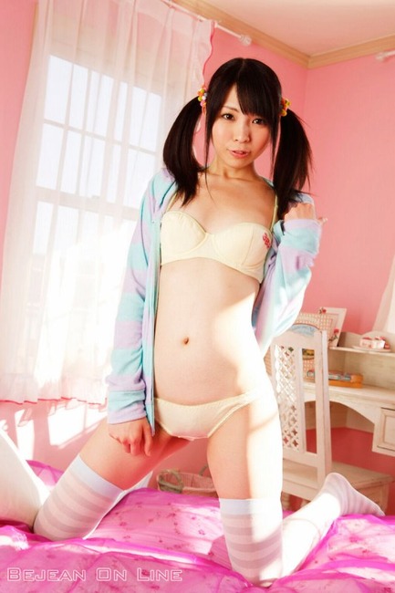 藤月ちはる　現役東京六大学生がAVデビューしてるエロ画像40枚 29