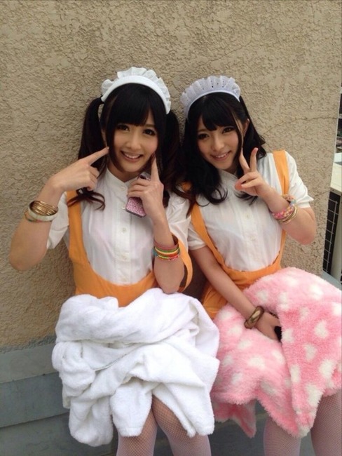 AV女優 上原亜衣がバスガイド姿で童貞君を卒業させてるエロ画像まとめ 17