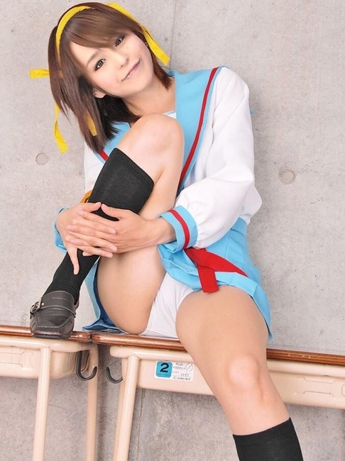 【画像】太ももがエロい声優を１人思い浮かべて下さい 5
