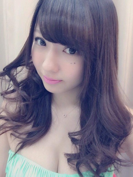 富永一葉のコスプレ自撮りが抜けるエロ画像 44