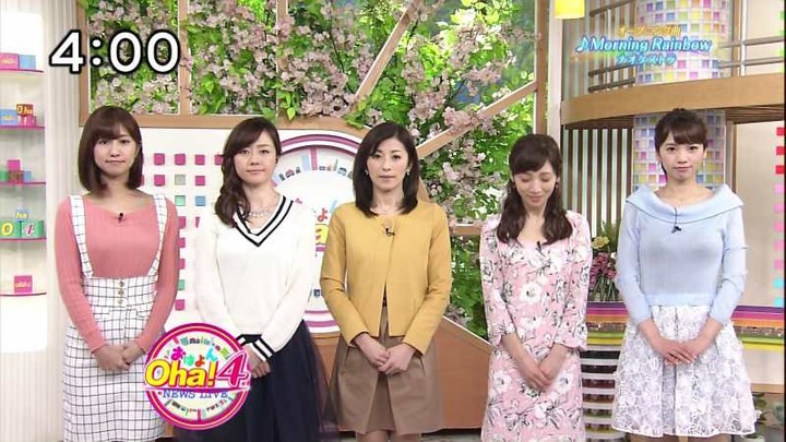 女子アナやお天気お姉さんの服装が可愛い 1