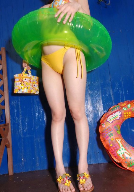 引退したAV女優、青山菜々の体をご堪能ください 20