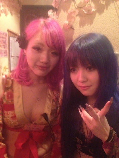 【セクシー居酒屋】清楚からギャル系まで素人店員エロすぎｗｗｗｗｗｗ（画像あり） 10