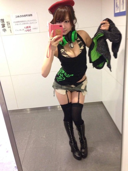 吉田早希のコスプレ自撮りエロ写メ・画像まとめ 17