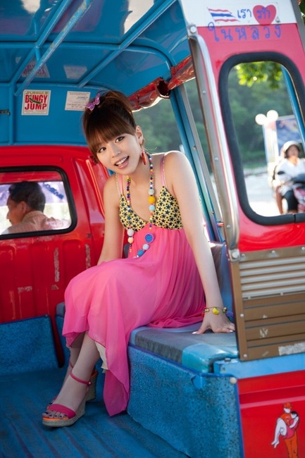 天使のように可愛い声優 平野綾のエロ画像60枚 50