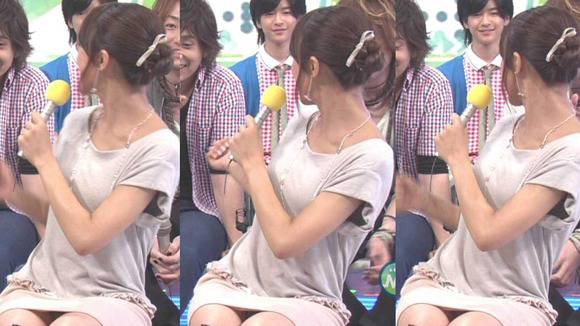 竹内女子アナウンサーがMステでパンチラしてるエロキャプ画像 23