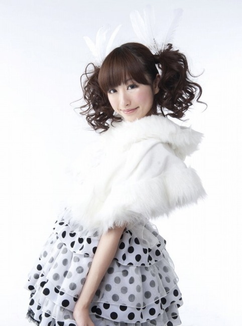 小桃音まい（ことね まい）（24歳）歌手の可愛すぎるエロ画像まとめ 9
