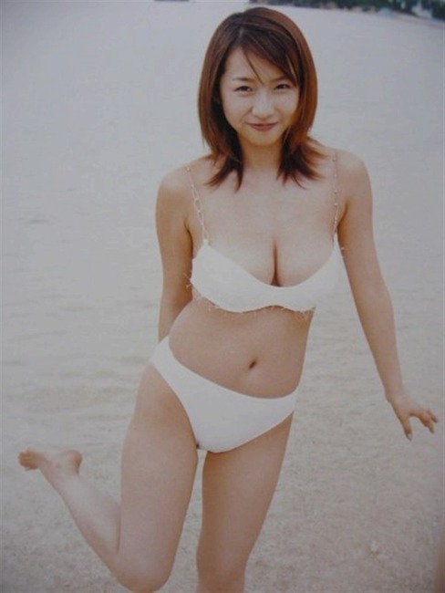 酒井若菜のおっぱいにぶっかけたくなるエロ画像 19