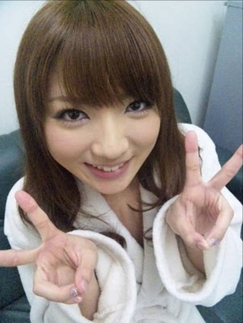 神咲詩織　巨乳AV女優のエロ画像30枚 18