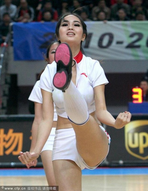 台湾チアリーダーのパンチラや胸チラがエロい画像35枚 4