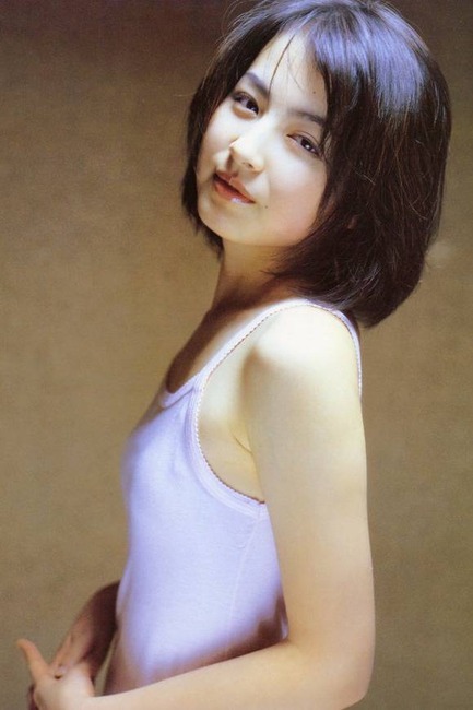 人気女子アナのパンチラや胸チラがエロいお宝エロキャプ画像50枚 6