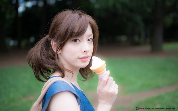 ツインテールで可愛い女子大生の画像30枚 10