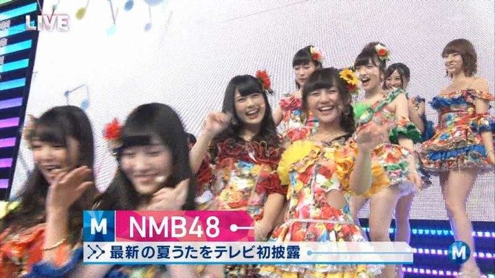 Mステに出演してるNMB48メンバーの衣装がエロい 9