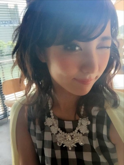 石川恋　美少女アイドルの黒ブラがエロい画像 10