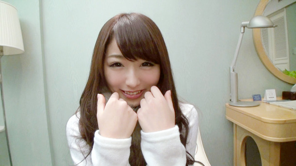 20歳素人OLに手マン、騎乗位セックスを楽しんでるエロ画像　【動画あり】 2