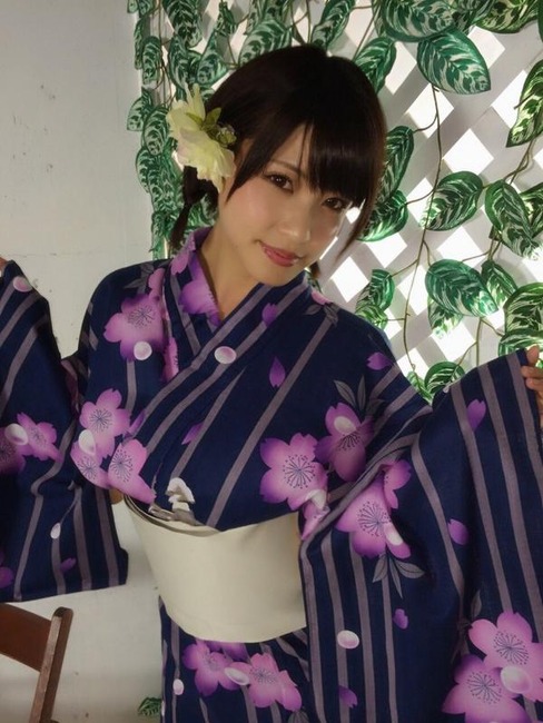 【画像100枚】岸明日香とかいうぐうエロムチムチおっぱいドロリッチｗｗｗｗｗｗｗ 86