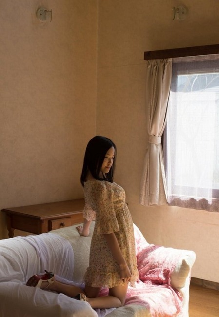 柚月あいの乳首がすごい綺麗！ 11