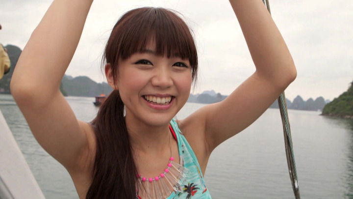 腋の汚いアイドルに興奮するんだけど画像ください 23