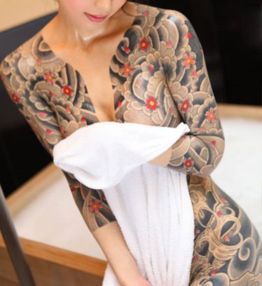 俺氏、援交した女が美人局じゃねえのかと心配なった瞬間がコチラｗｗｗｗｗ（入れ墨女・画像あり） 16