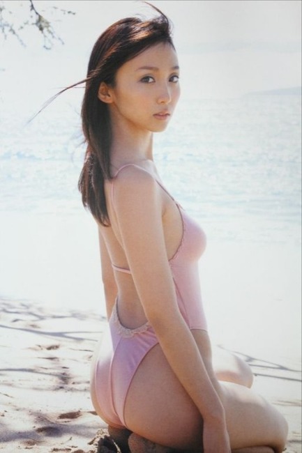 吉木りさのセクシーな水着・下着がエロい画像32枚 7