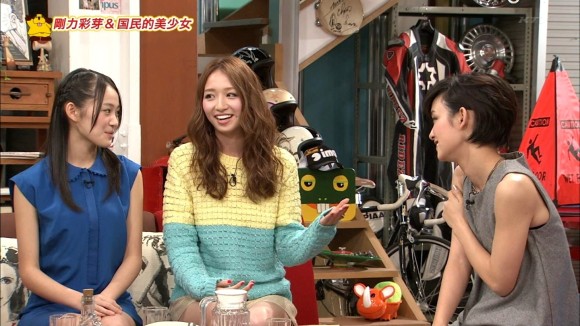 剛力彩芽の二の腕がエロいキャプ画像30枚 25
