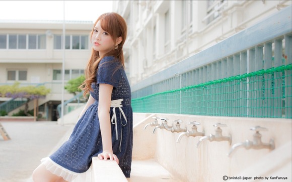 ツインテールで可愛い女子大生の画像30枚 9