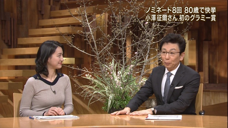 小川彩佳（39）女子アナウンサーの着衣巨乳おっぱいがエロい画像 31