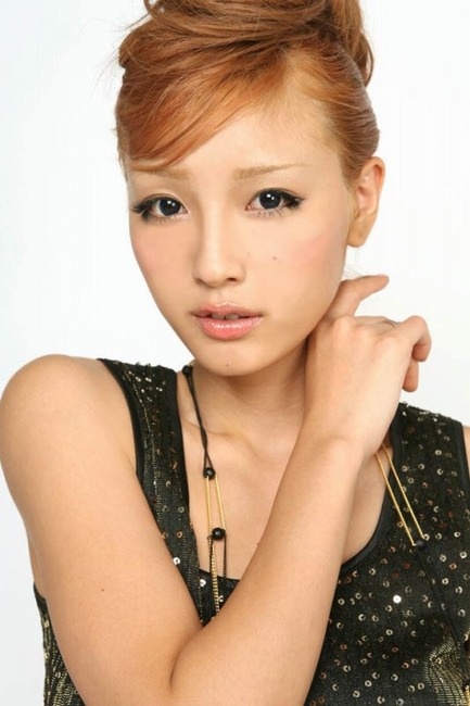 ギャル系の木下優樹菜（ユッキーナ）のエロ画像 15