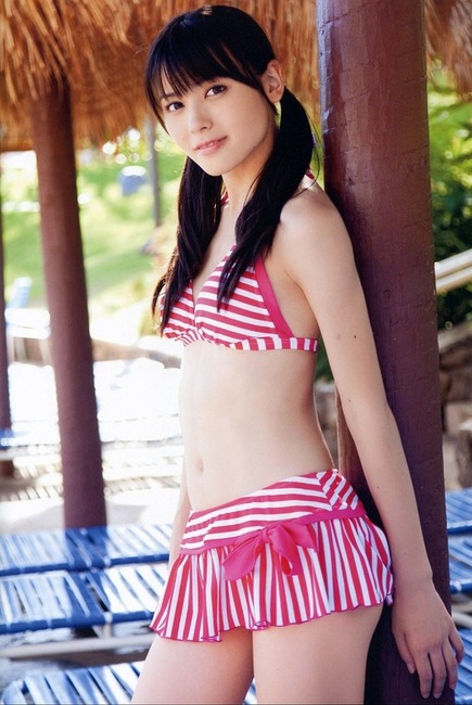 ハロプロ 矢島舞美(18)のパンチラがエロい画像40枚 35