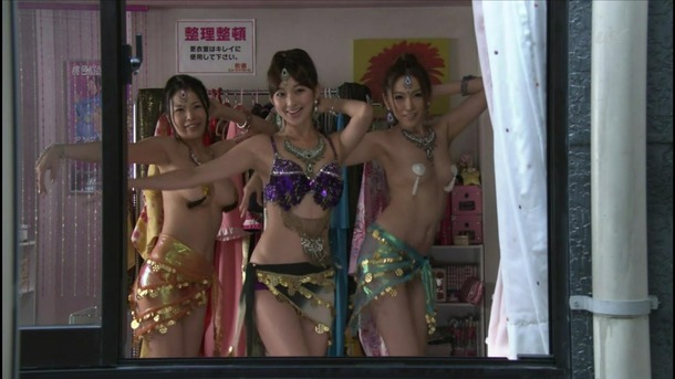 匿名探偵でおっぱい出してる女の子のエロ画像 18