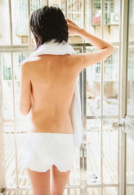 宮地真緒　女優のヘアヌード姿がエロい画像65枚 39