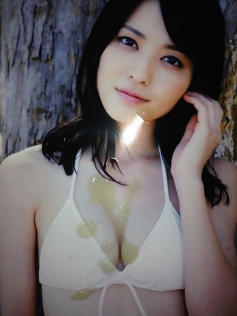 人気アイドルに白い液体をぶっかけてるエロ画像まとめ 9