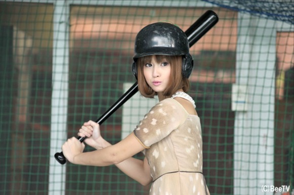 沢尻エリカのアダルトランジェリー姿がエロい画像まとめ 17
