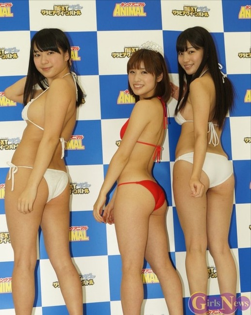 山中知恵　グラビアアイドルのむちむちボディがエロい画像30枚 3