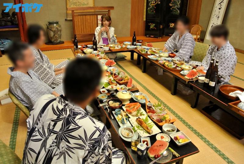 AV女優が童貞君たちと温泉に出掛けて次々筆おろし 2
