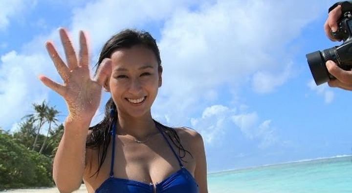 【画像76枚】浅田舞のファースト写真集発売決定、彼女はなぜグラビアに挑戦したのか？「不安だらけでネガティブなことしか考えてなかった」 76