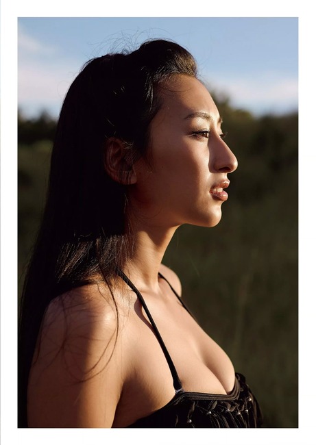 【画像76枚】浅田舞のファースト写真集発売決定、彼女はなぜグラビアに挑戦したのか？「不安だらけでネガティブなことしか考えてなかった」 28