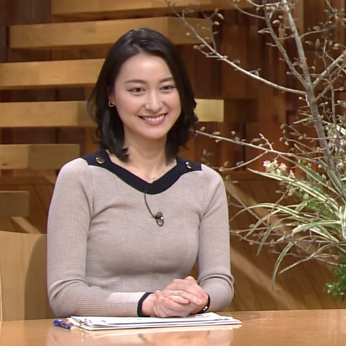 小川彩佳（39）女子アナウンサーの着衣巨乳おっぱいがエロい画像 42