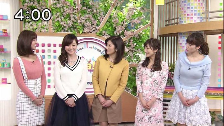 女子アナやお天気お姉さんの服装が可愛い 24