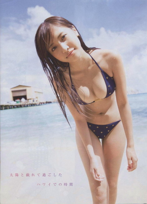横乳・脇が見えそうなグラドル 佐野ひなこのエロキャプ画像まとめ 14