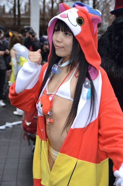冬コミケC８７の抜けるコスプレイヤーさんの画像まとめ 43