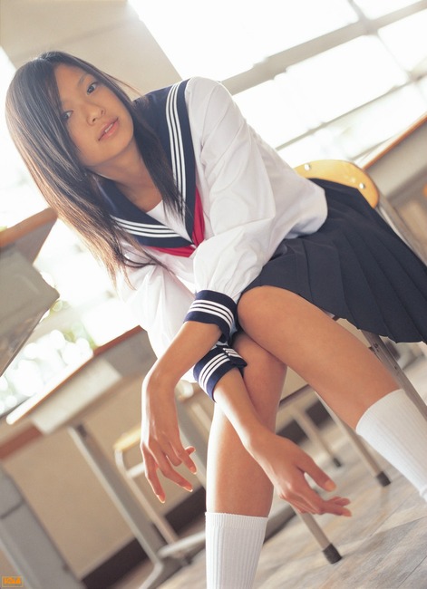 榮倉奈々の足にキスしたい奴ｗｗｗｗｗｗｗｗｗ 1