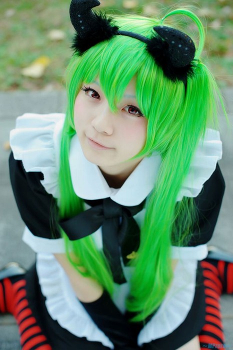 可愛いプロコスプレイヤーの着エロ画像 24